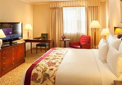 фото отеля Paris Charles de Gaulle Airport Marriott Hotel