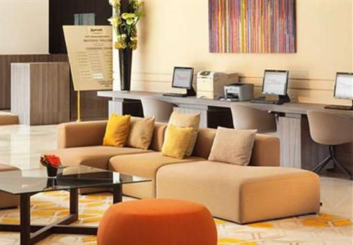 фото отеля Paris Charles de Gaulle Airport Marriott Hotel