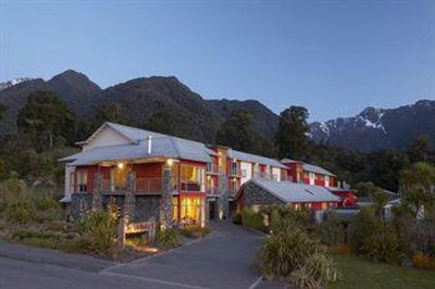 фото отеля Distinction Fox Glacier, Te Weheka Boutique Hotel