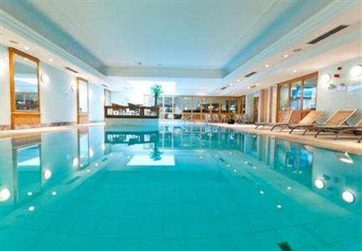 фото отеля European Quarter - Marriott Executive Apartments