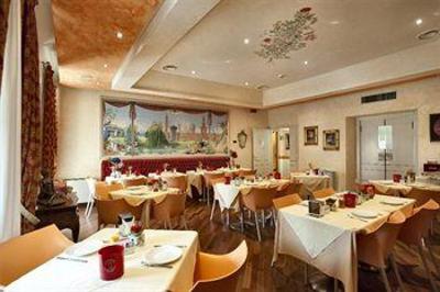 фото отеля Hotel Cervo Milan