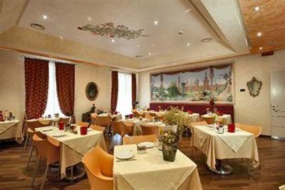 фото отеля Hotel Cervo Milan