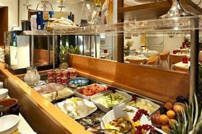 фото отеля Hotel Cervo Milan