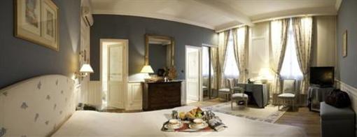 фото отеля BEST WESTERN Le Grand Monarque