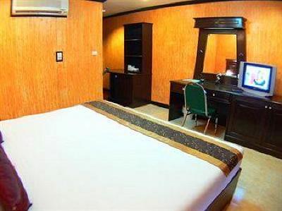 фото отеля Chaweng Villa Beach Resort