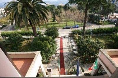 фото отеля Fattoria Stocchi Albergo