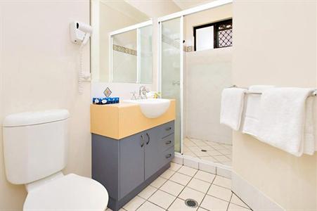 фото отеля Best Western Central Plaza Apartments Cairns