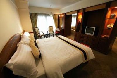 фото отеля Grand Diamond City Hotel & Casino