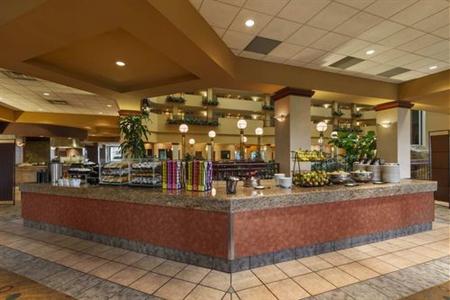 фото отеля Embassy Suites Hotel Portland-Airport