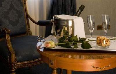 фото отеля Strozzi Palace Hotel