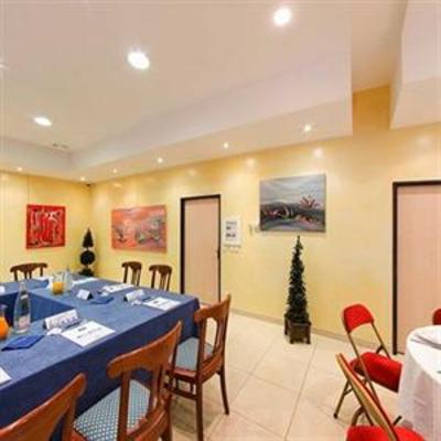 фото отеля Ariane Hotel Istres