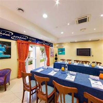 фото отеля Ariane Hotel Istres