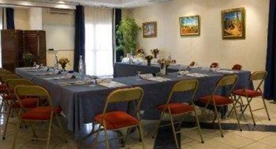 фото отеля Ariane Hotel Istres
