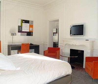 фото отеля Chateau De Lacan Hotel Brive-la-Gaillarde