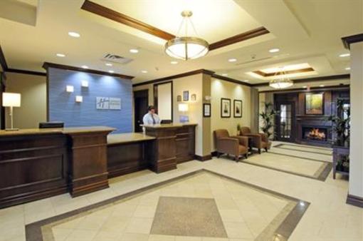 фото отеля Holiday Inn Express Hotel & Suites North Bay