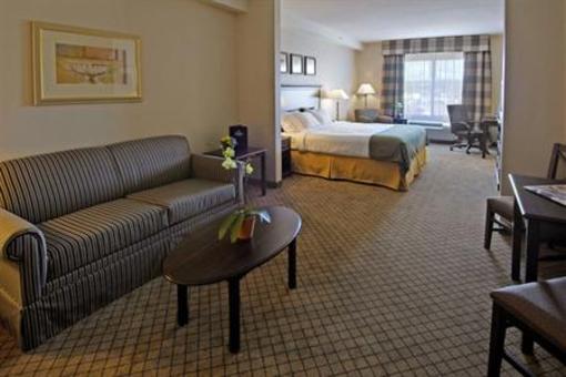 фото отеля Holiday Inn Express Hotel & Suites North Bay