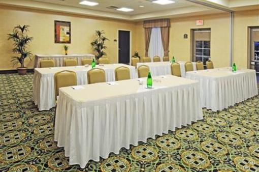 фото отеля Holiday Inn Express Hotel & Suites North Bay
