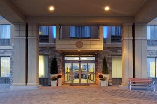 фото отеля Holiday Inn Express Hotel & Suites North Bay