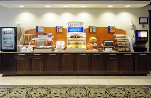 фото отеля Holiday Inn Express Hotel & Suites North Bay
