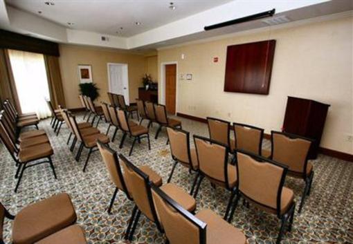фото отеля Staybridge Suites Baltimore BWI Airport