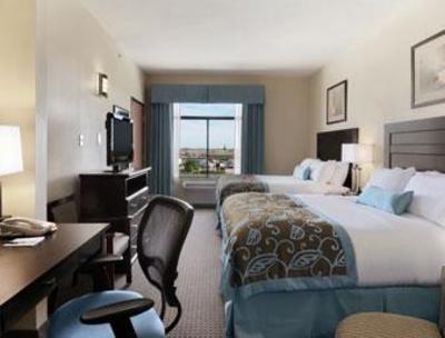 фото отеля Wingate by Wyndham New Braunfels