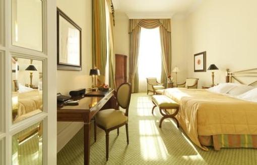 фото отеля Grandhotel Schloss Bensberg