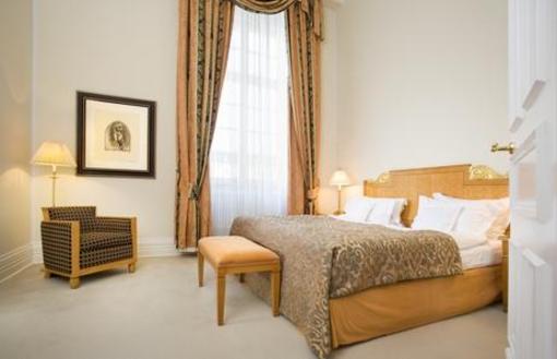 фото отеля Grandhotel Schloss Bensberg
