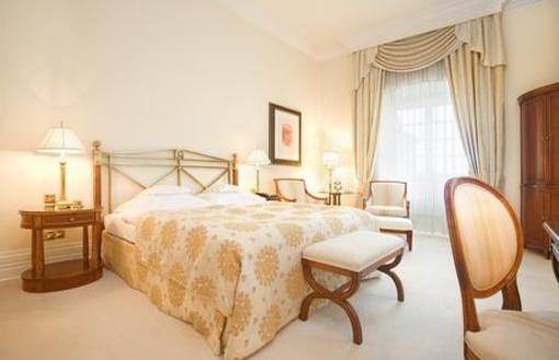 фото отеля Grandhotel Schloss Bensberg