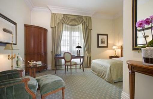 фото отеля Grandhotel Schloss Bensberg