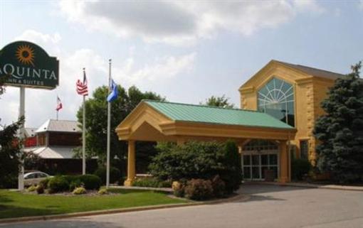 фото отеля La Quinta Inn & Suites Appleton/College Avenue