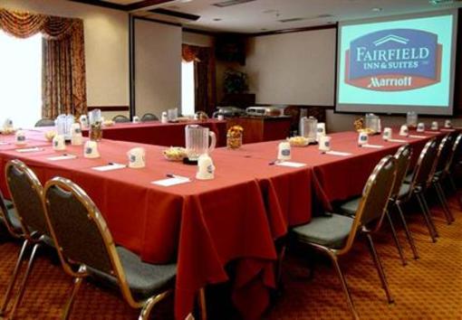 фото отеля Fairfield Inn & Suites Salt Lake City Airport