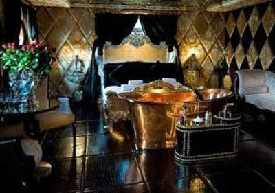 фото отеля Crazy Bear Beaconsfield