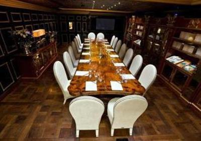 фото отеля Crazy Bear Beaconsfield