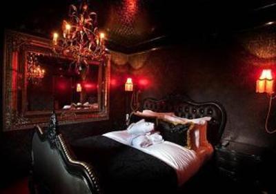 фото отеля Crazy Bear Beaconsfield