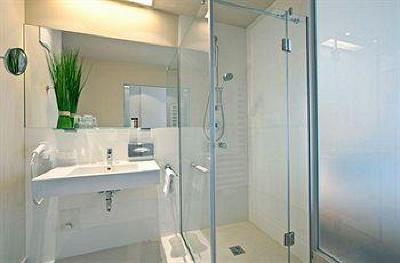 фото отеля Seehotel Dr. Jilly