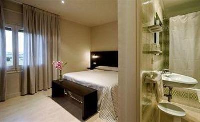 фото отеля Bon Retorn Hotel Figueres