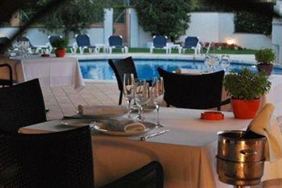 фото отеля Bon Retorn Hotel Figueres