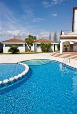 фото отеля Bon Retorn Hotel Figueres