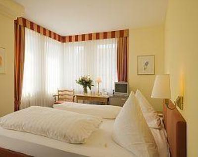 фото отеля Ringhotel Zum Goldenen Ochsen