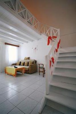фото отеля Abyssanto Villa