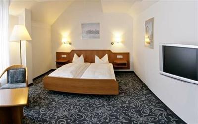 фото отеля Alfa Hotel Karlsruhe