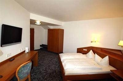 фото отеля Alfa Hotel Karlsruhe