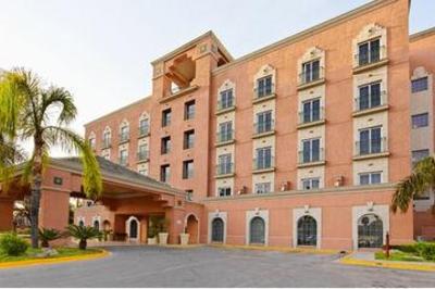 фото отеля Holiday Inn Express Galerias San Jeronimo