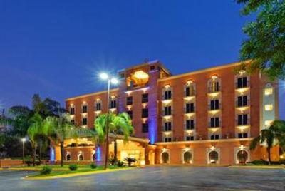 фото отеля Holiday Inn Express Galerias San Jeronimo