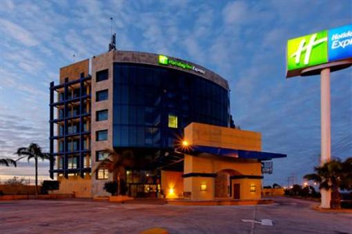 фото отеля Holiday Inn Express Nuevo Laredo
