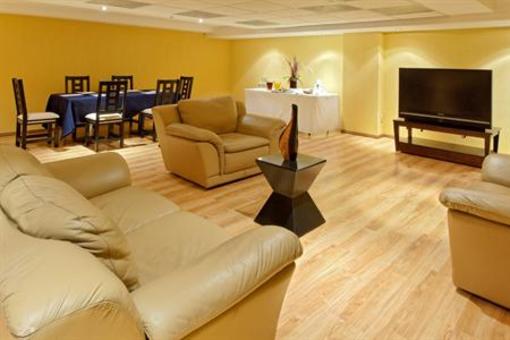 фото отеля Holiday Inn Express Nuevo Laredo