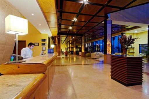 фото отеля Holiday Inn Express Nuevo Laredo
