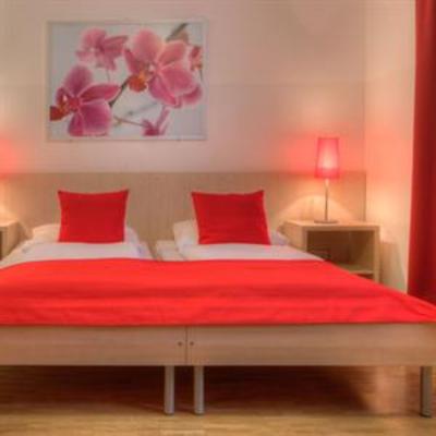 фото отеля Meininger City Hostel & Hotel Vienna