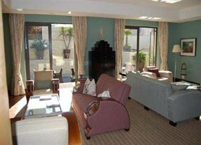 фото отеля Shamwari Townhouse