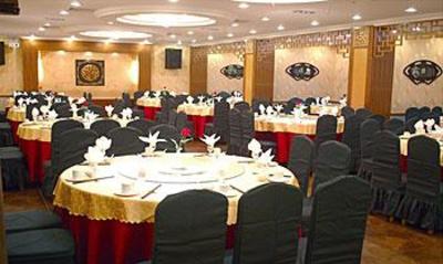 фото отеля Nanjing Zhonghuamen Hotel